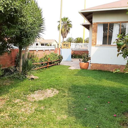 Japie'S Yard Self-Catering Apartment Swakopmund Ngoại thất bức ảnh